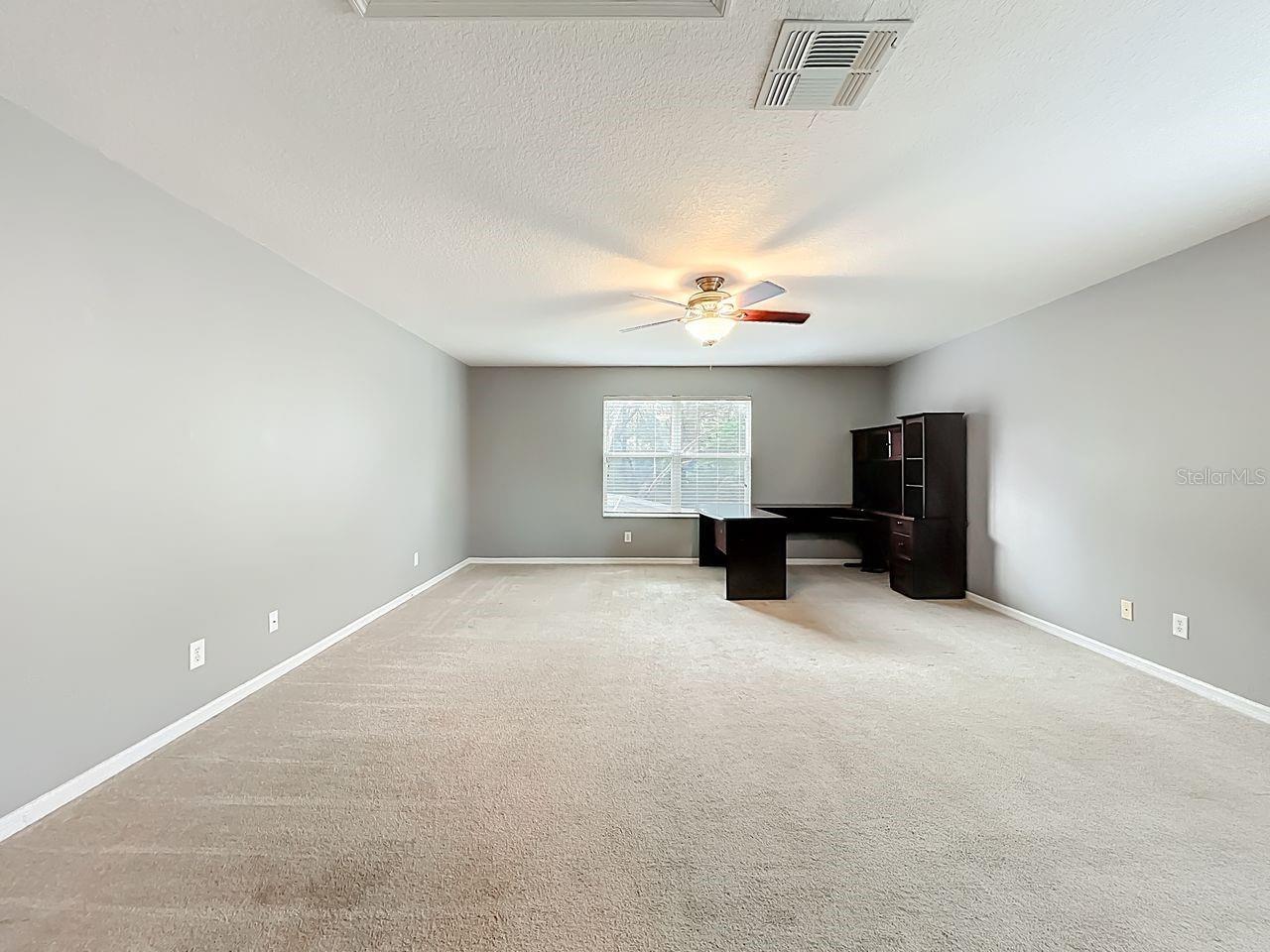 ROCK SPRINGS RIDGE PH 5-C - Residential