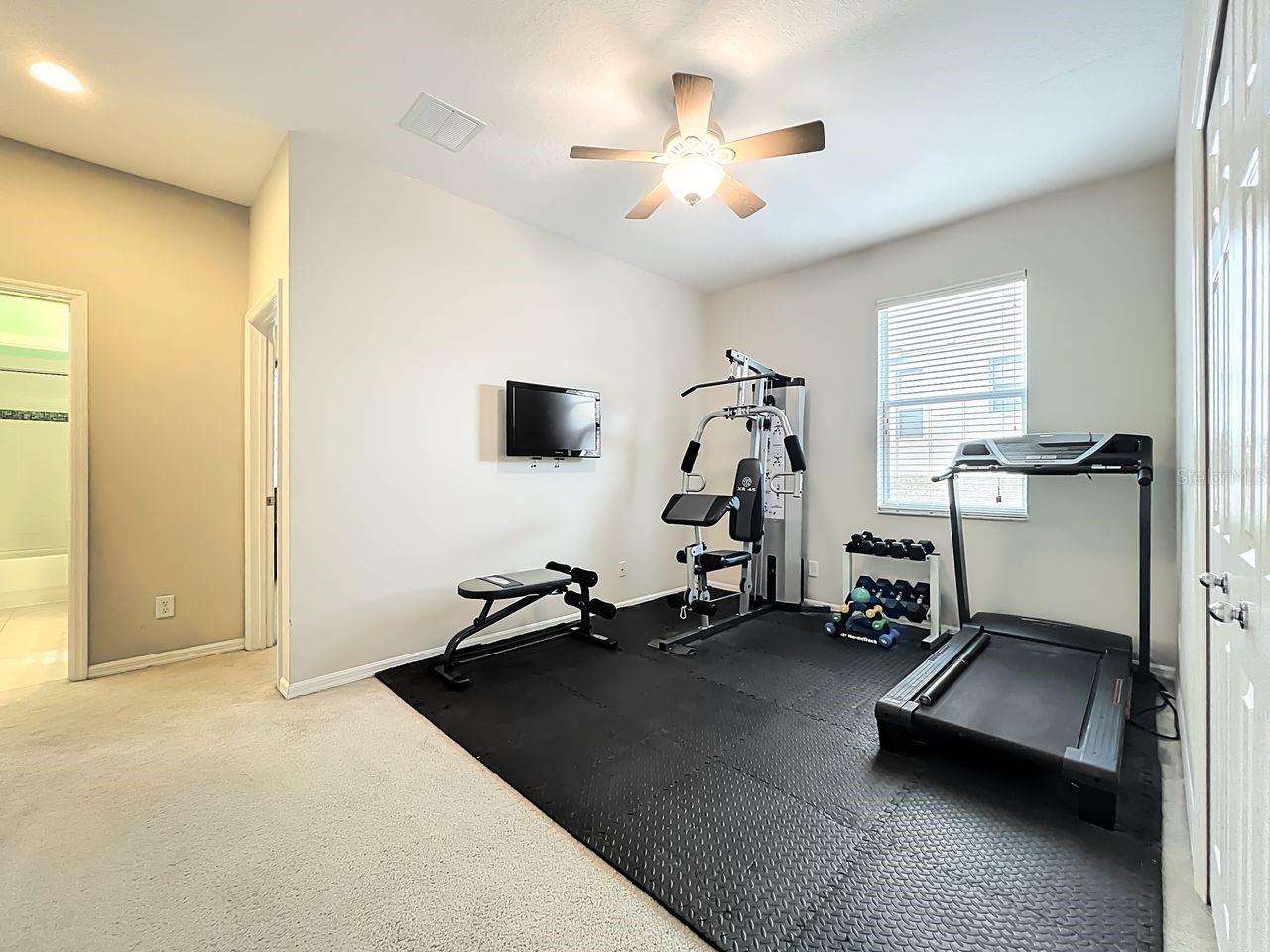 ROCK SPRINGS RIDGE PH 5-C - Residential