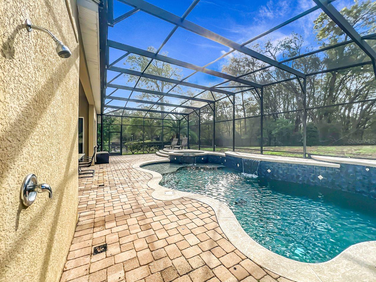 ROCK SPRINGS RIDGE PH 5-C - Residential