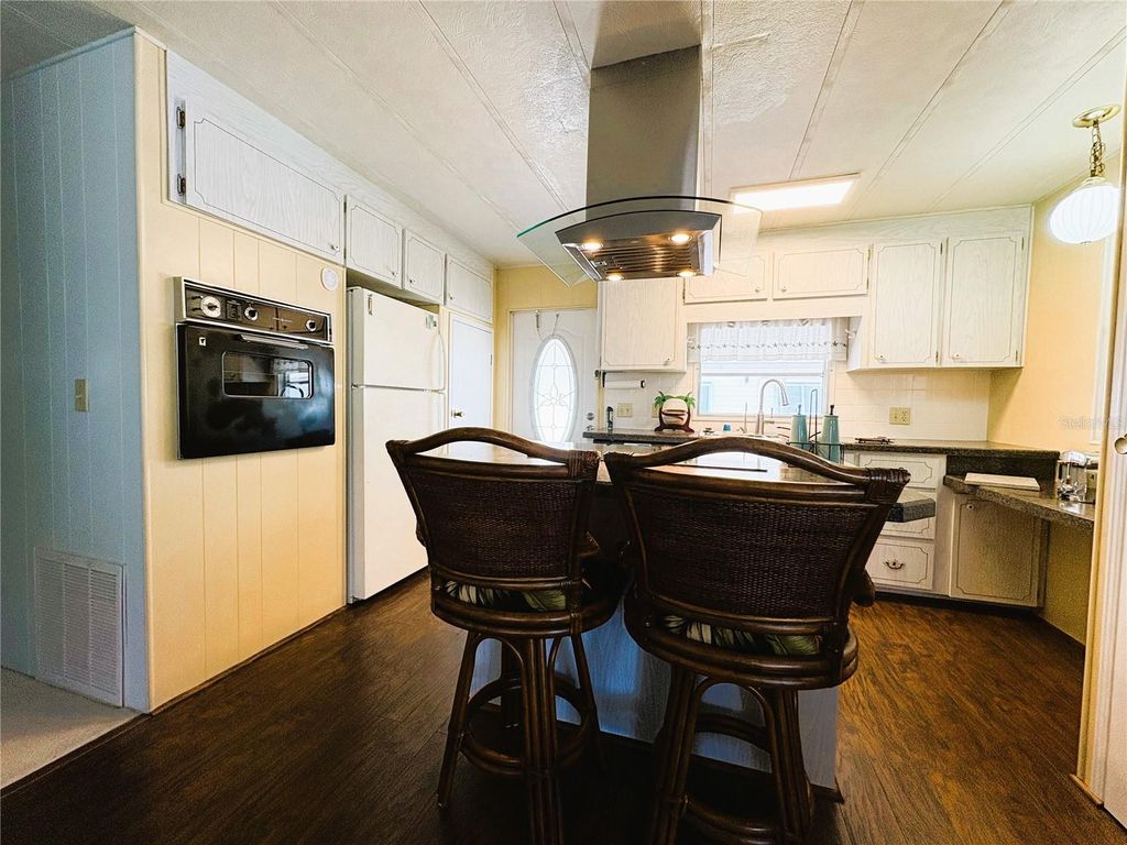 Photo of 2107 Palma Sola Boulevard #95, Bradenton, FL 34209 (MLS # A4649274)