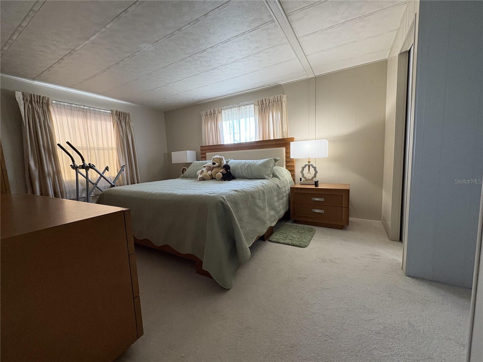 PALMA SOLA SHORES - Residential