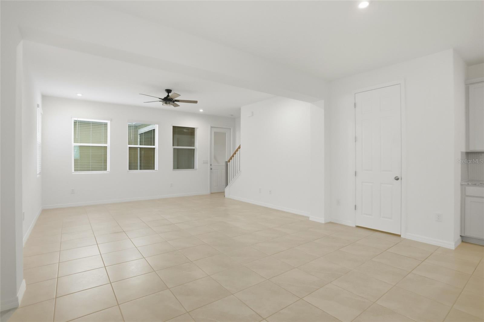 HAWKSMOOR PH 3 - Residential