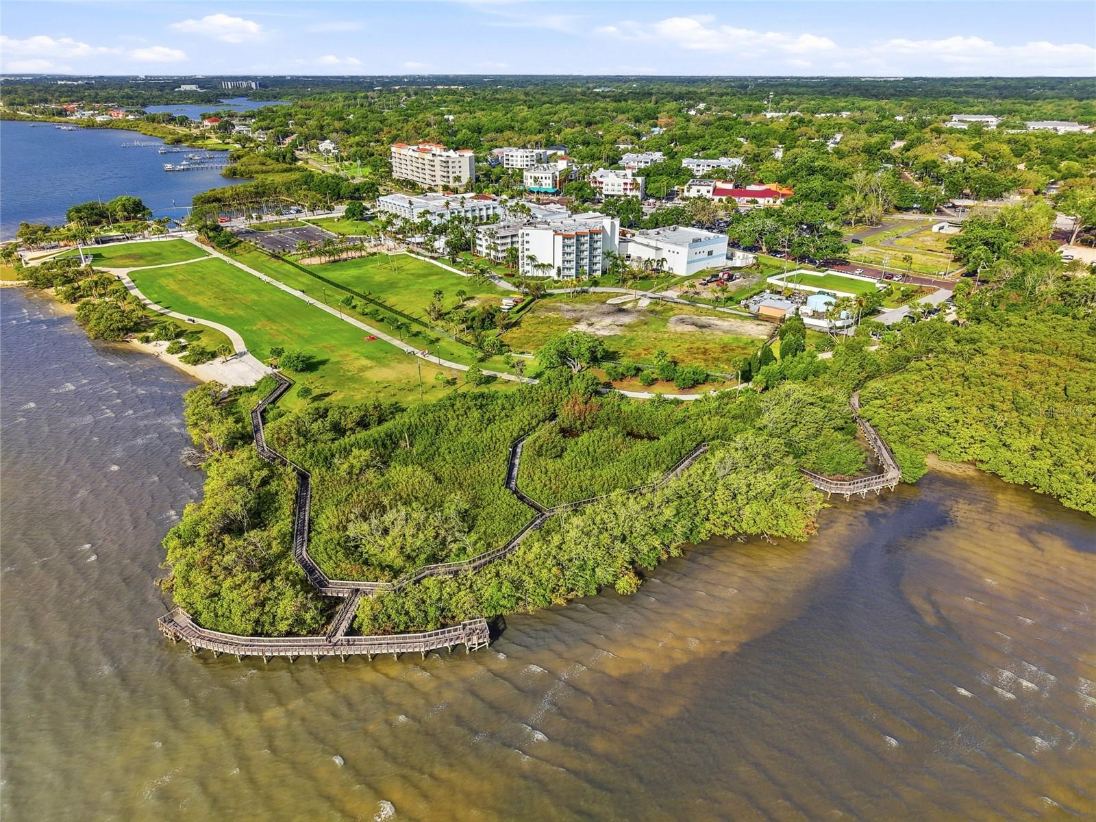DE SOTO ESTATES - Residential