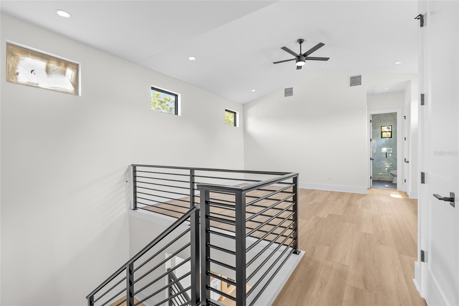 DE SOTO ESTATES - Residential
