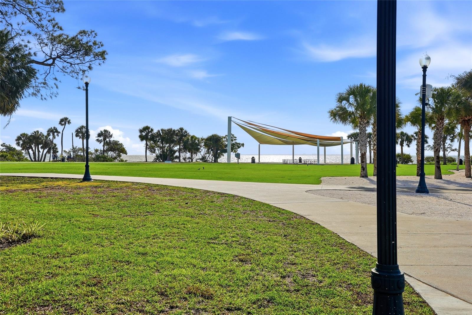 DE SOTO ESTATES - Residential