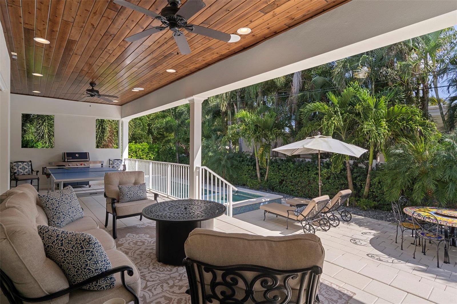 SNELL ISLE BRIGHTBAY - Residential