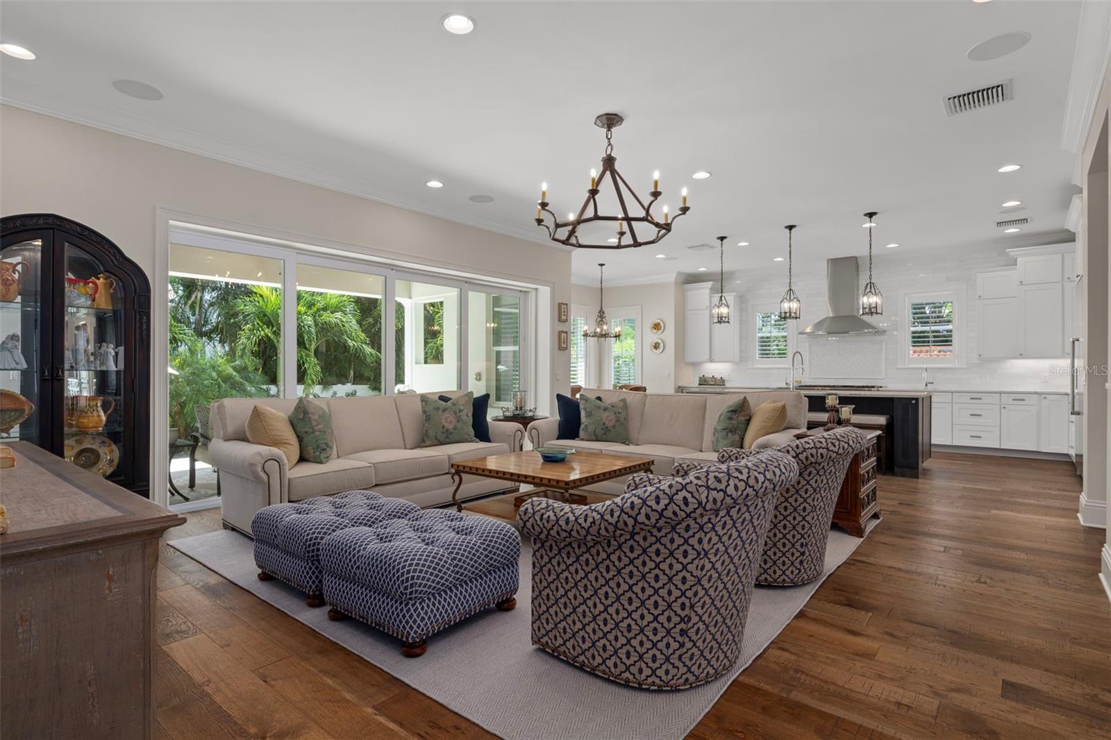 SNELL ISLE BRIGHTBAY - Residential