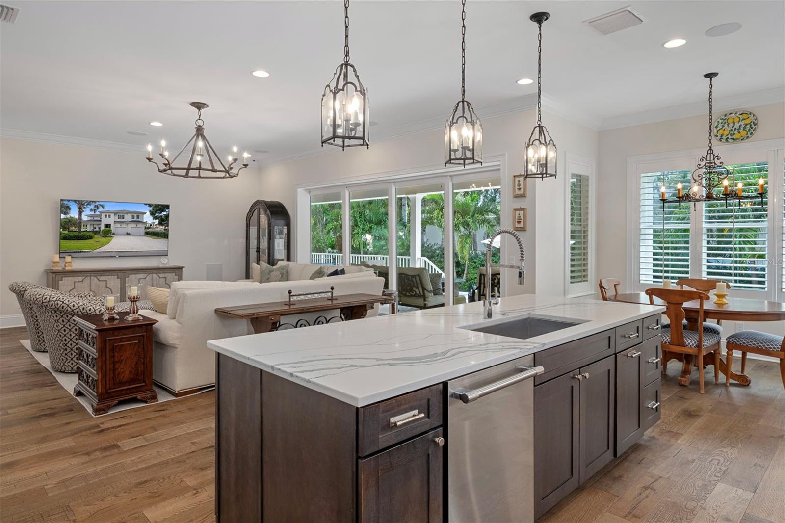 SNELL ISLE BRIGHTBAY - Residential