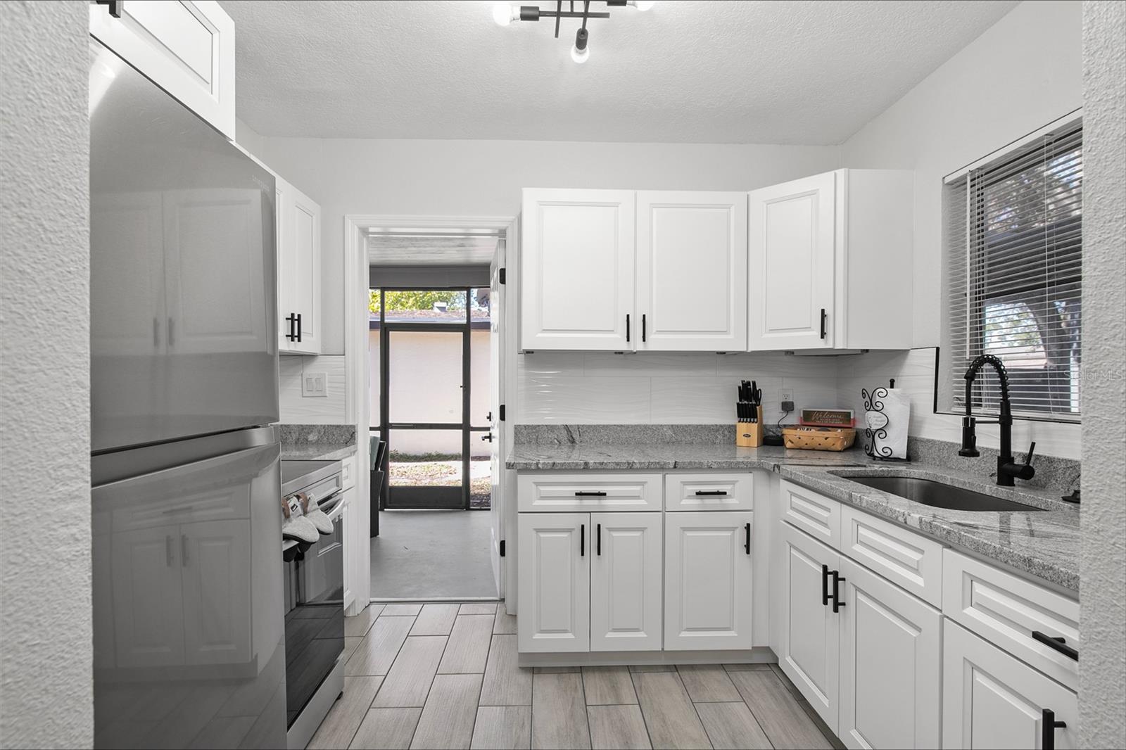 HOLIDAY HEIGHTS 2ND ADD - Residential