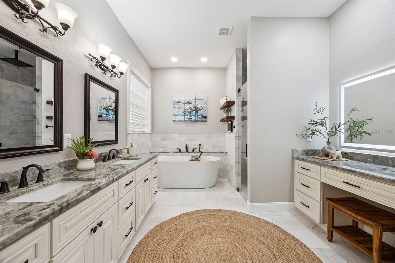 AVALON PARK SOUTH - Residential