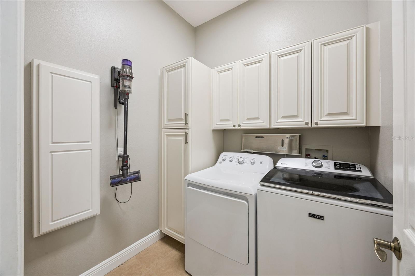 AVALON PARK SOUTH - Residential