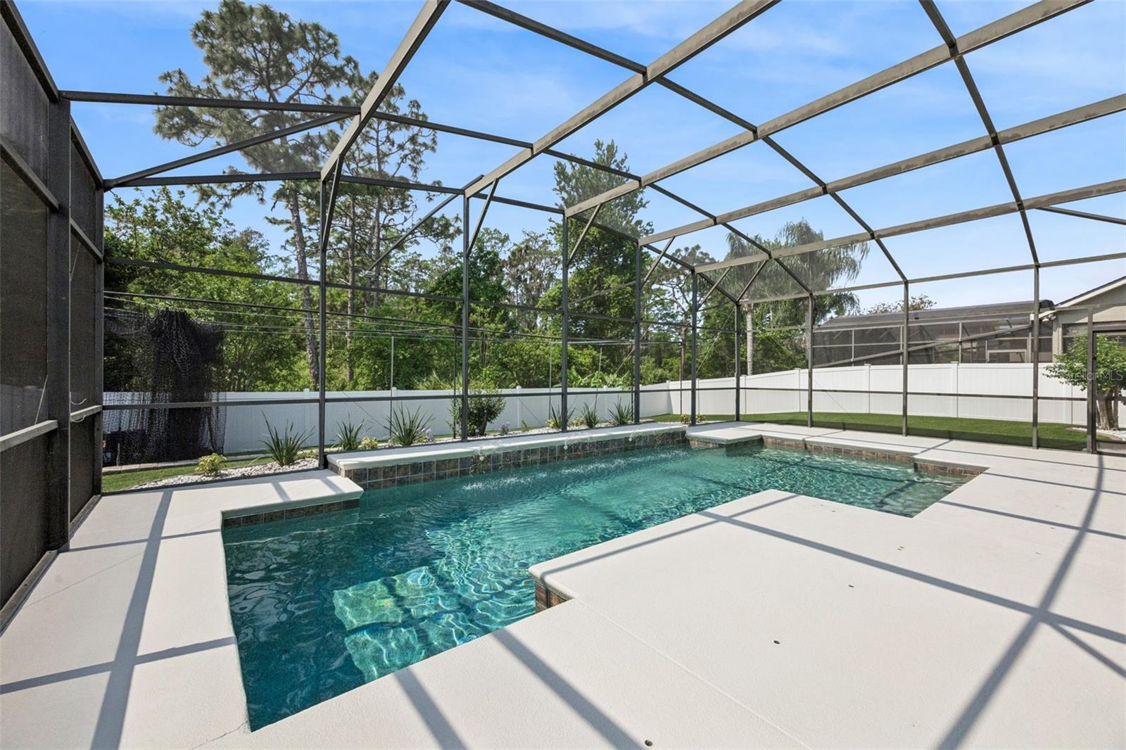 AVALON PARK SOUTH - Residential