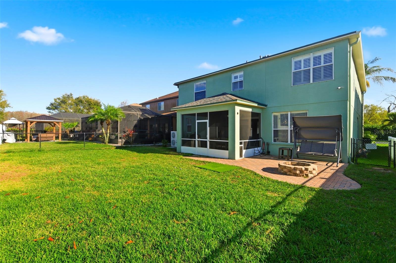 TRINITY WEST PH 02 - Residential