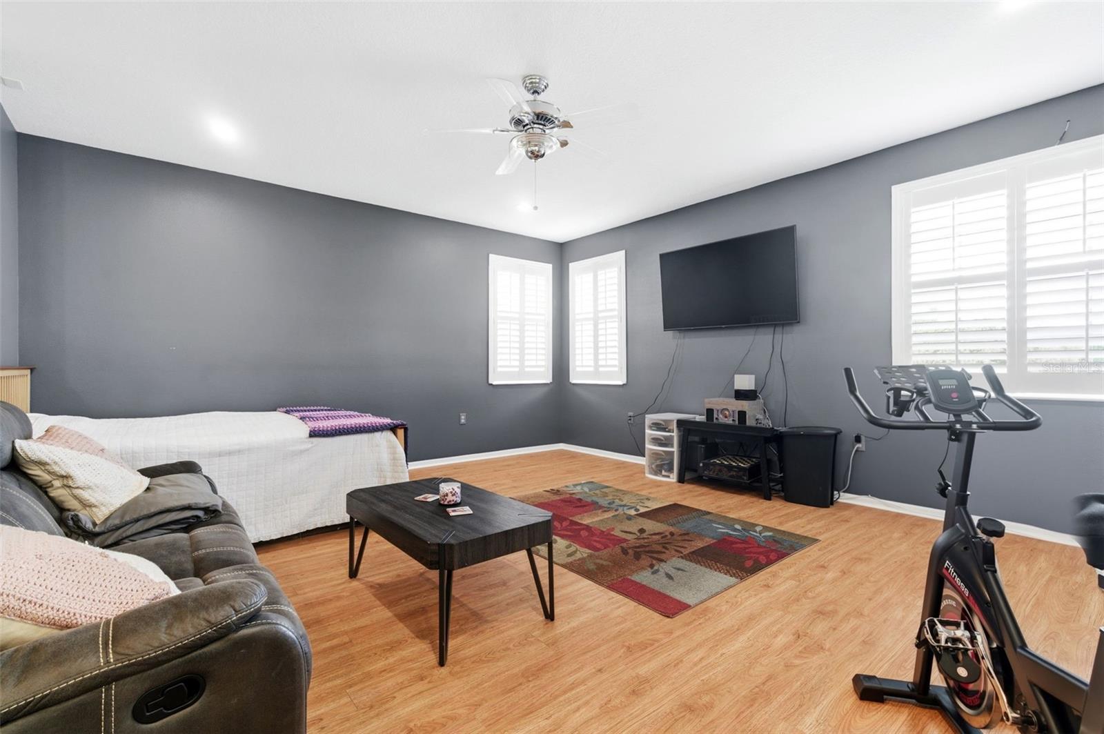 TRINITY WEST PH 02 - Residential