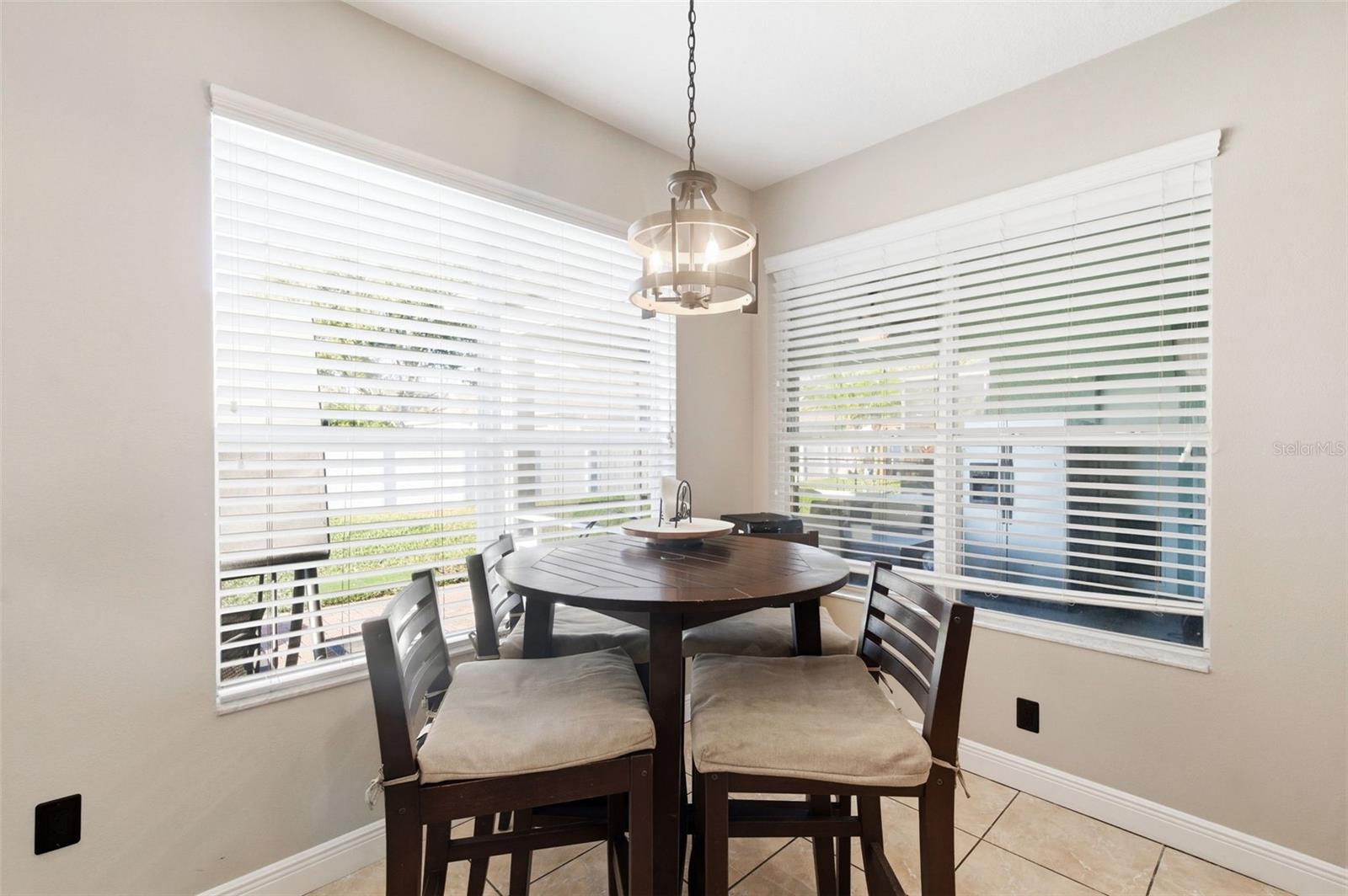 TRINITY WEST PH 02 - Residential