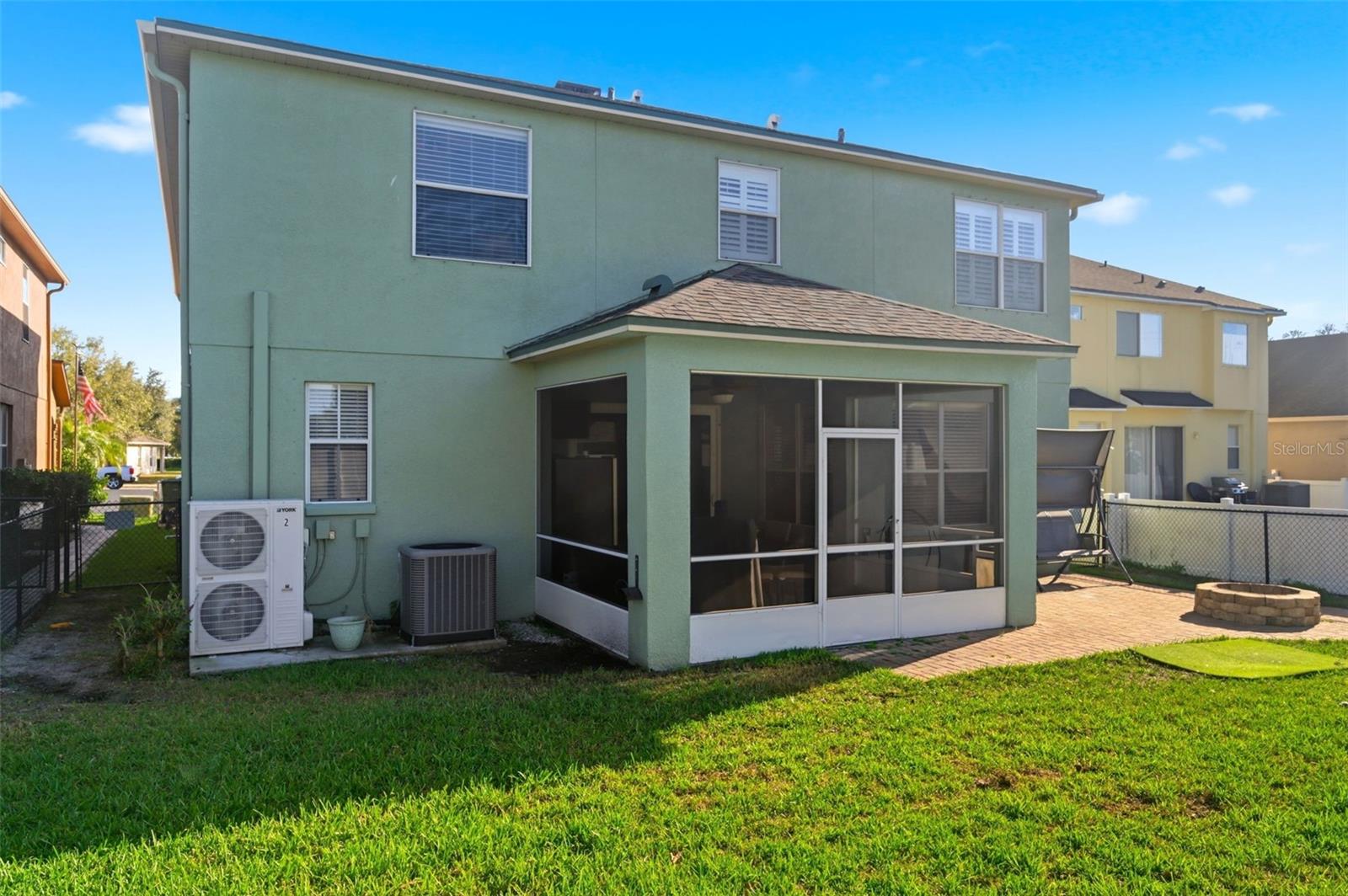 TRINITY WEST PH 02 - Residential