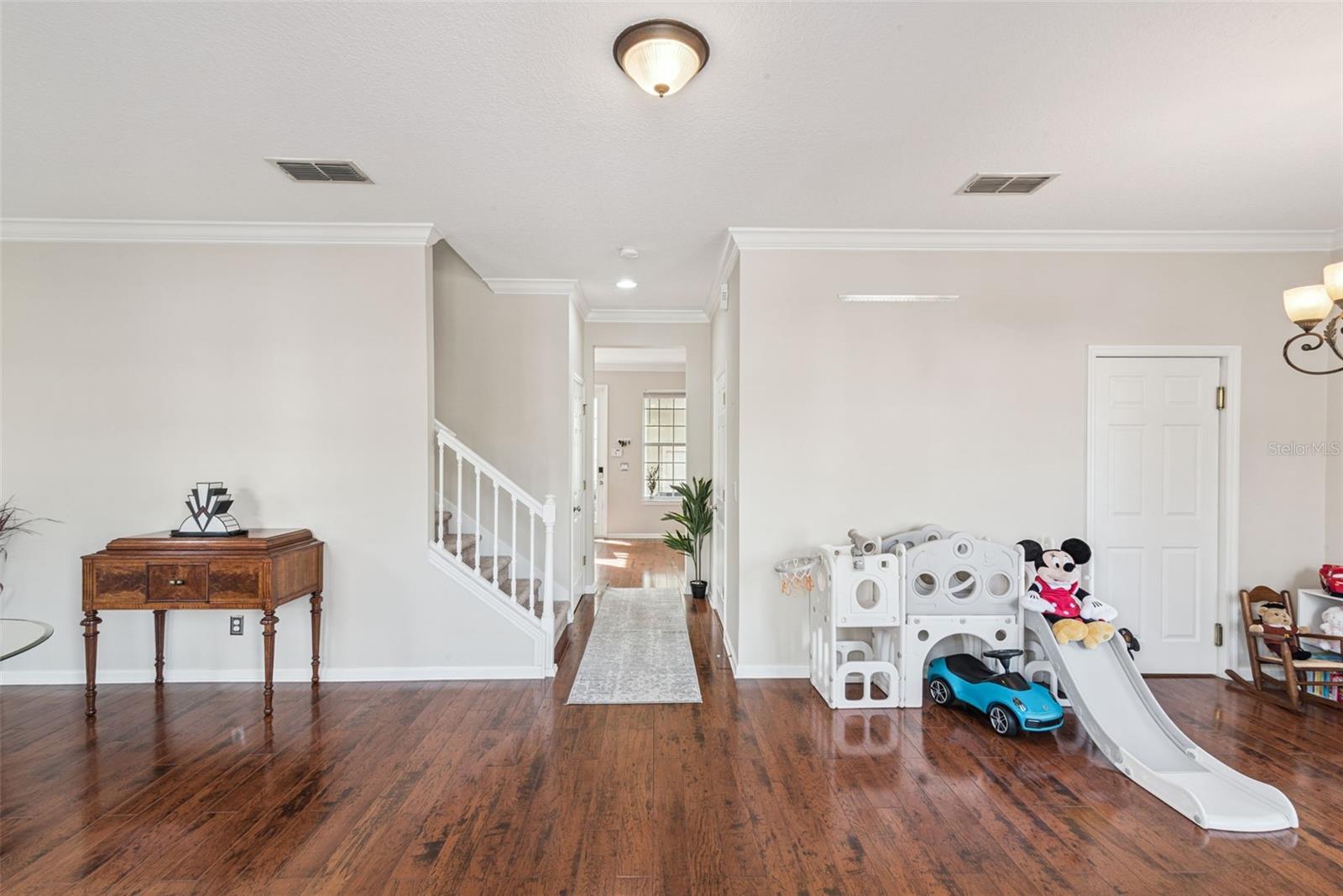 Casas a venda 4 - Jen Dantas 1116 TAPESTRY DRIVE