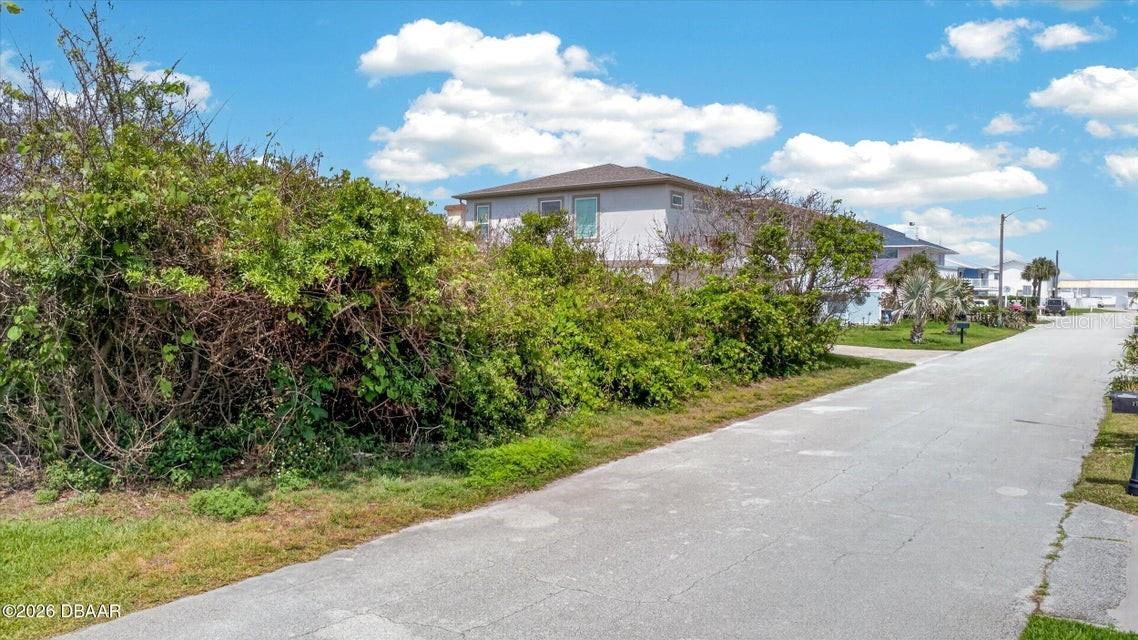 28 OCEAN BREEZE CIRCLE