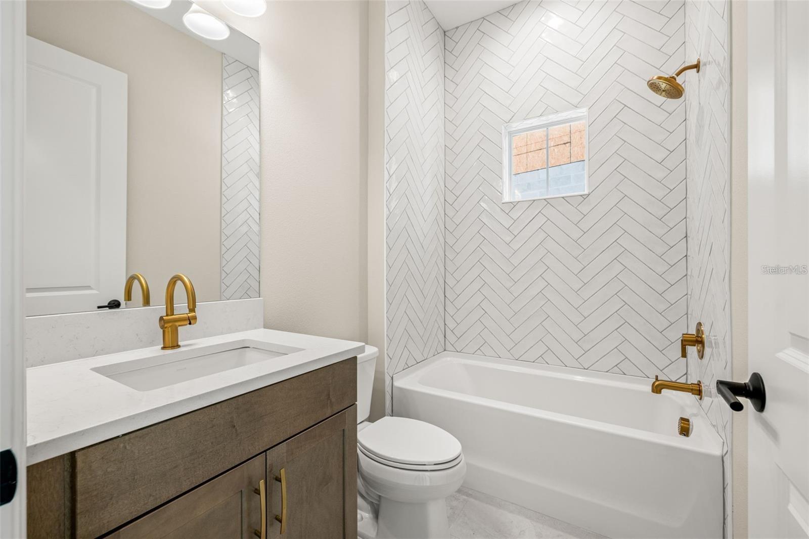 TWO RIVERS PRCL C1A - Residential Lease