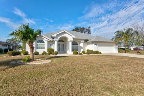 A home in PUNTA GORDA