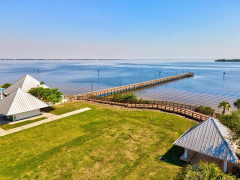 A home in PUNTA GORDA