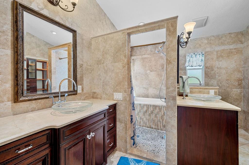 AZALEA PARK NORTHWEST A SUB - Residential