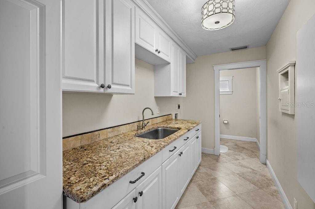 AZALEA PARK NORTHWEST A SUB - Residential