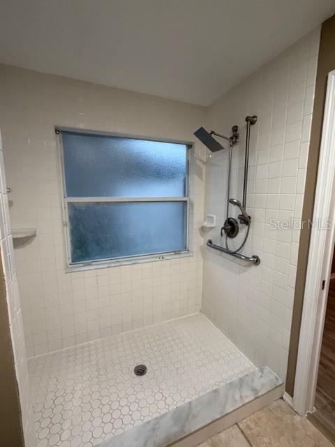 VALENCIA PLACE - Residential Lease