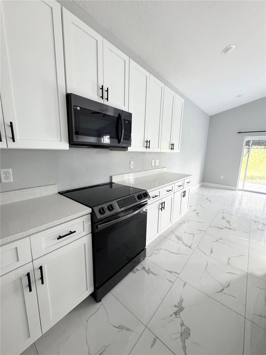 536 SUNSET ROAD N, ROTONDA WEST, FL, 33947 3 536 SUNSET ROAD N