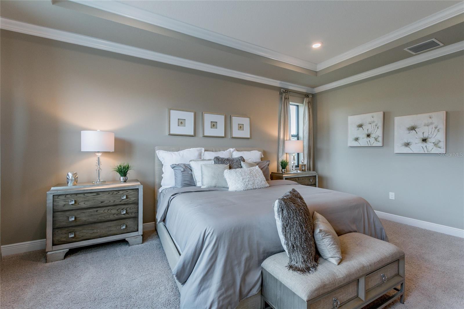 NORTH LAKE ESTATES - Residential