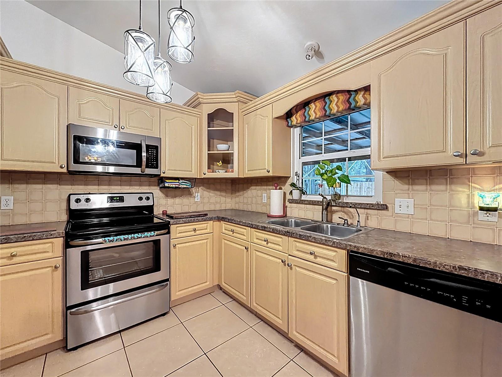 SILVER SPGS SHORS UN 23 - Residential