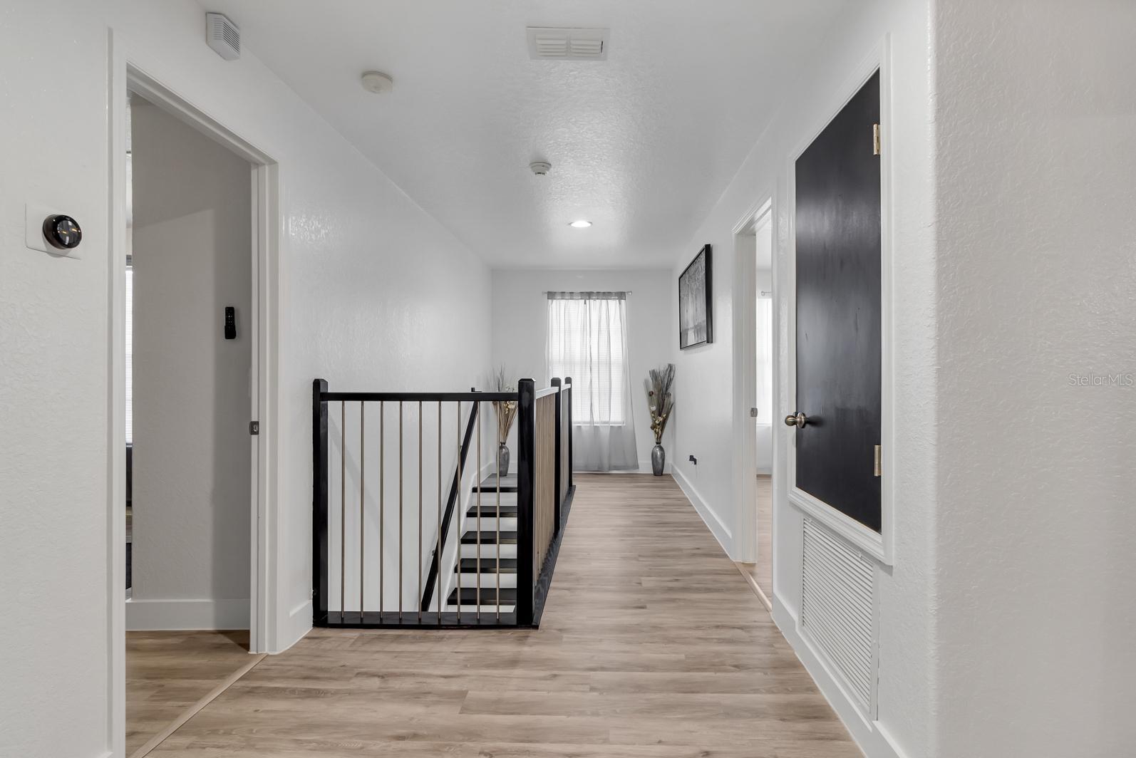 HIGH GROVE UNIT 02 - Residential Lease