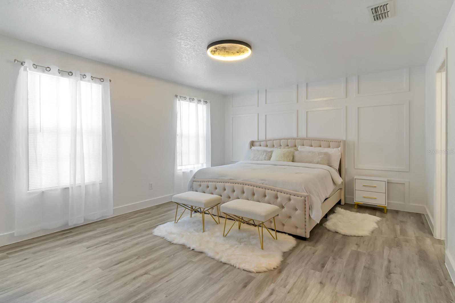 HIGH GROVE UNIT 02 - Residential Lease