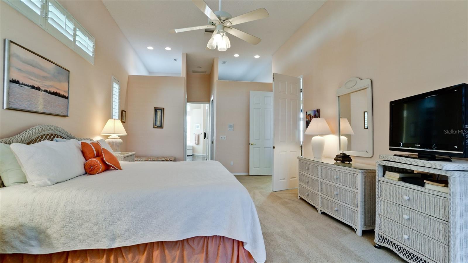 1053700; RIVERDALE REV - Residential