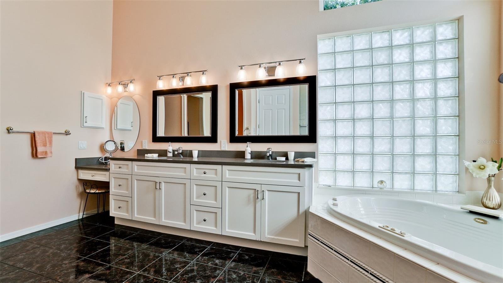 1053700; RIVERDALE REV - Residential