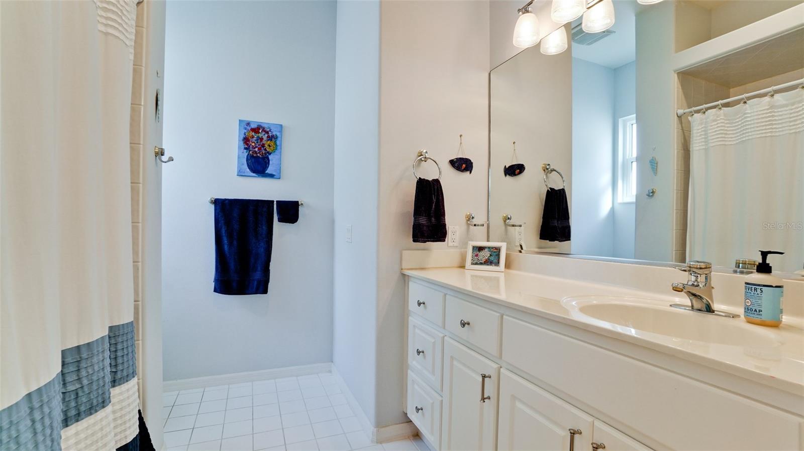 1053700; RIVERDALE REV - Residential