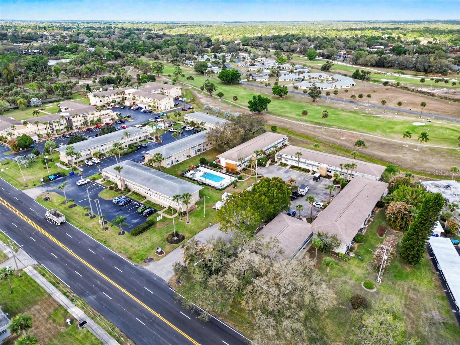 FAIRWAYS CONDO PH 01 - Residential