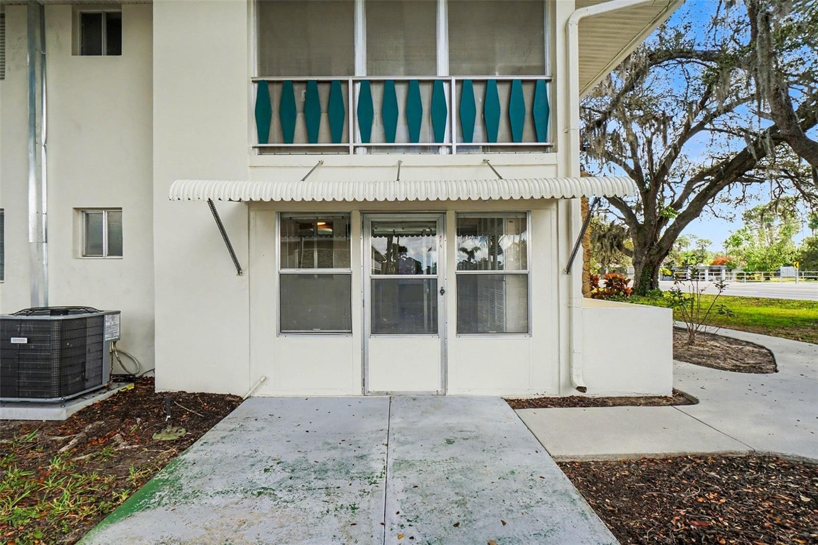 FAIRWAYS CONDO PH 01 - Residential