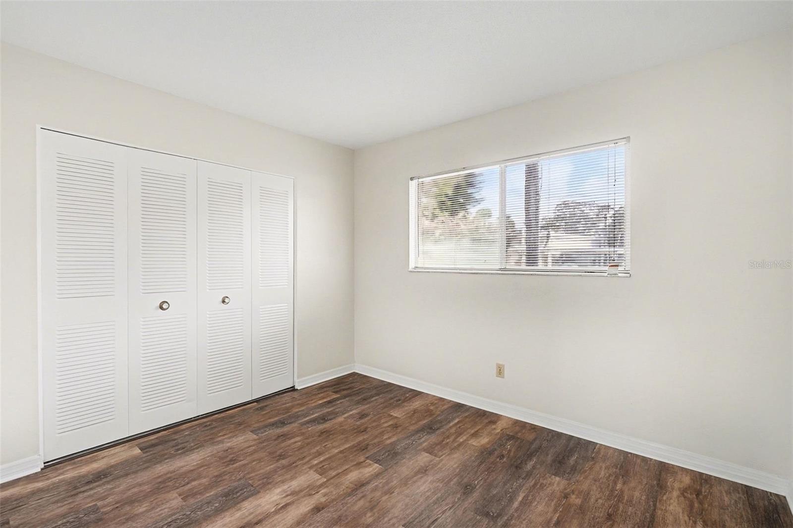 FAIRWAYS CONDO PH 01 - Residential