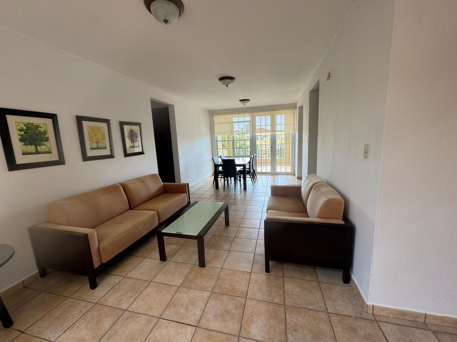 COSTA DORADA - Residential