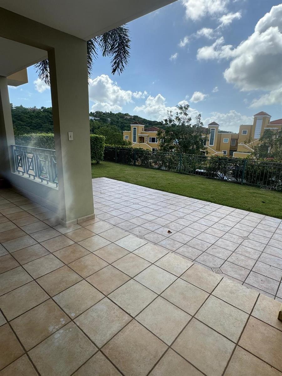 COSTA DORADA - Residential