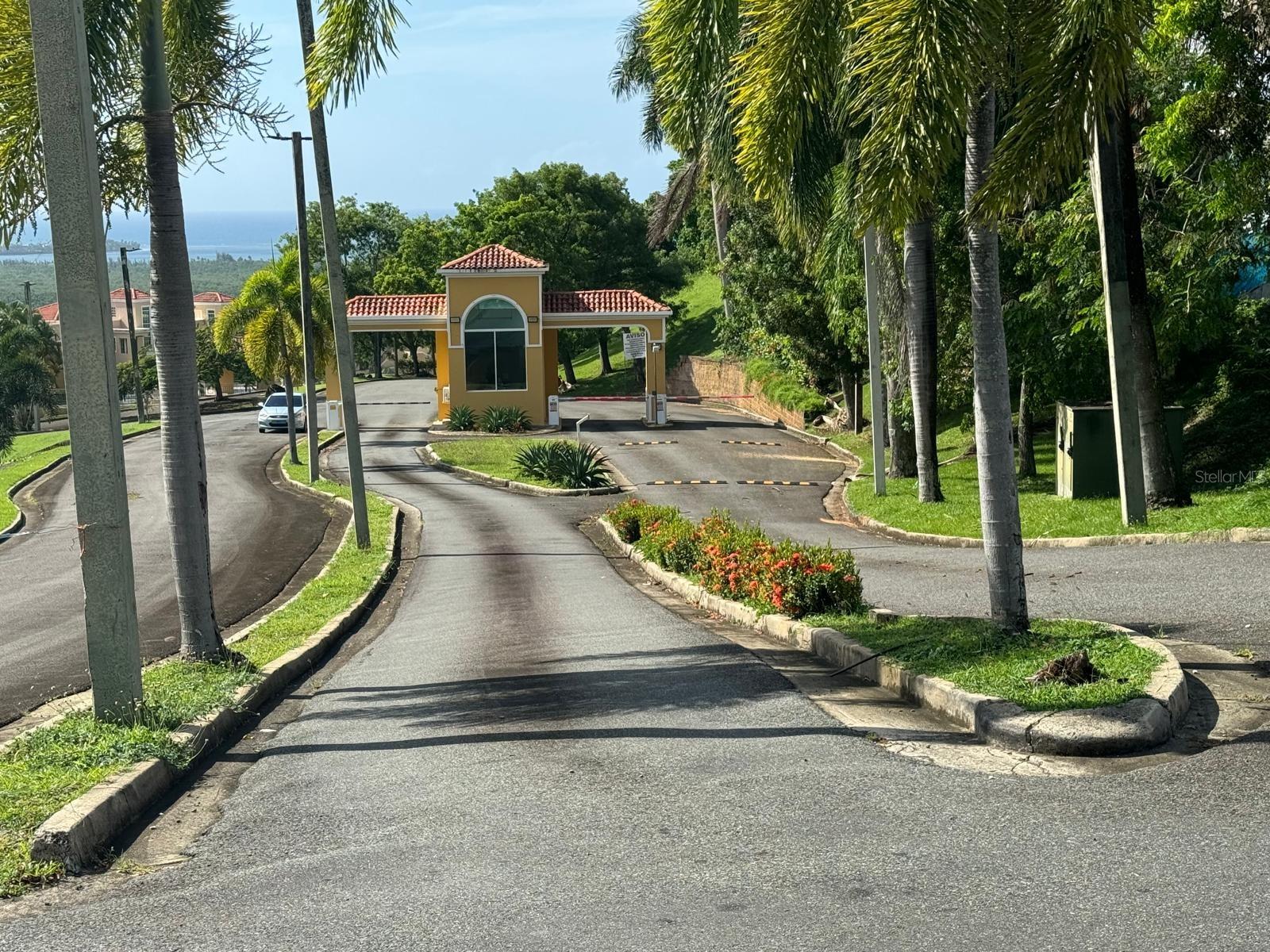 COSTA DORADA - Residential