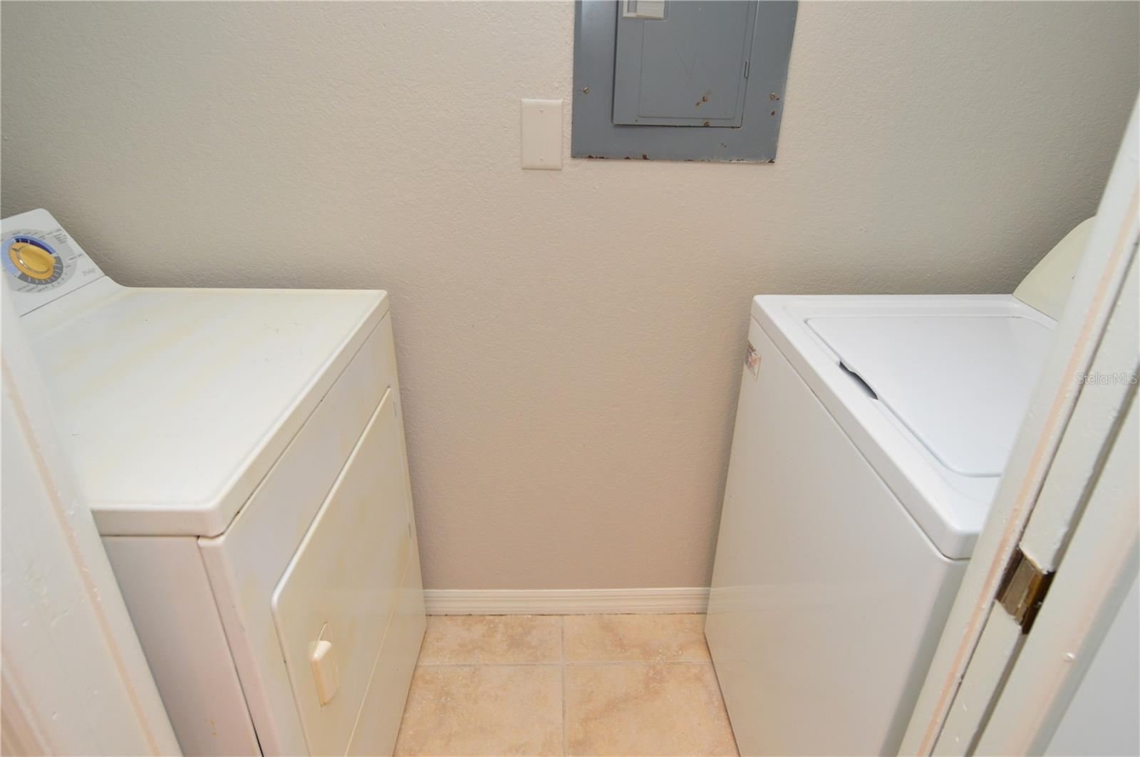 ITOPIA PRIVATE RESIDENCES CONDO - Residential Lease