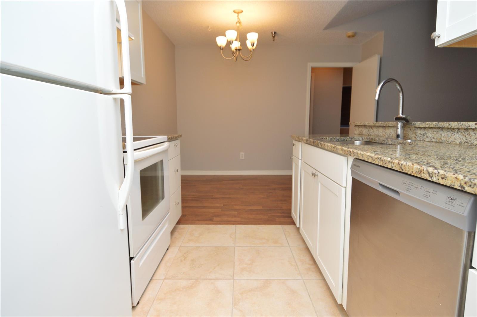 ITOPIA PRIVATE RESIDENCES CONDO - Residential Lease