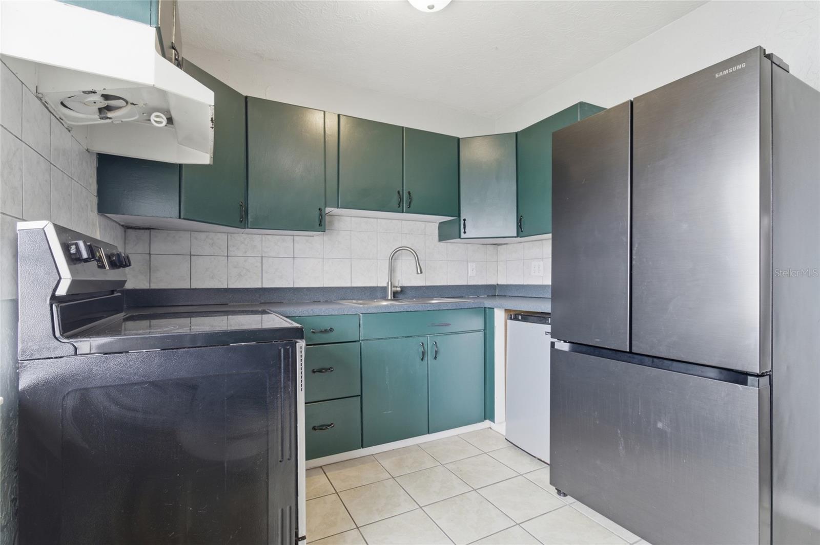 BAY VIEW PARK REV - Residential