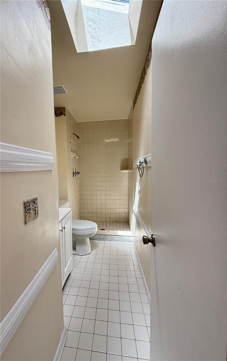 TWELVE OAKS VILLAGE UNIT 1 - Residential