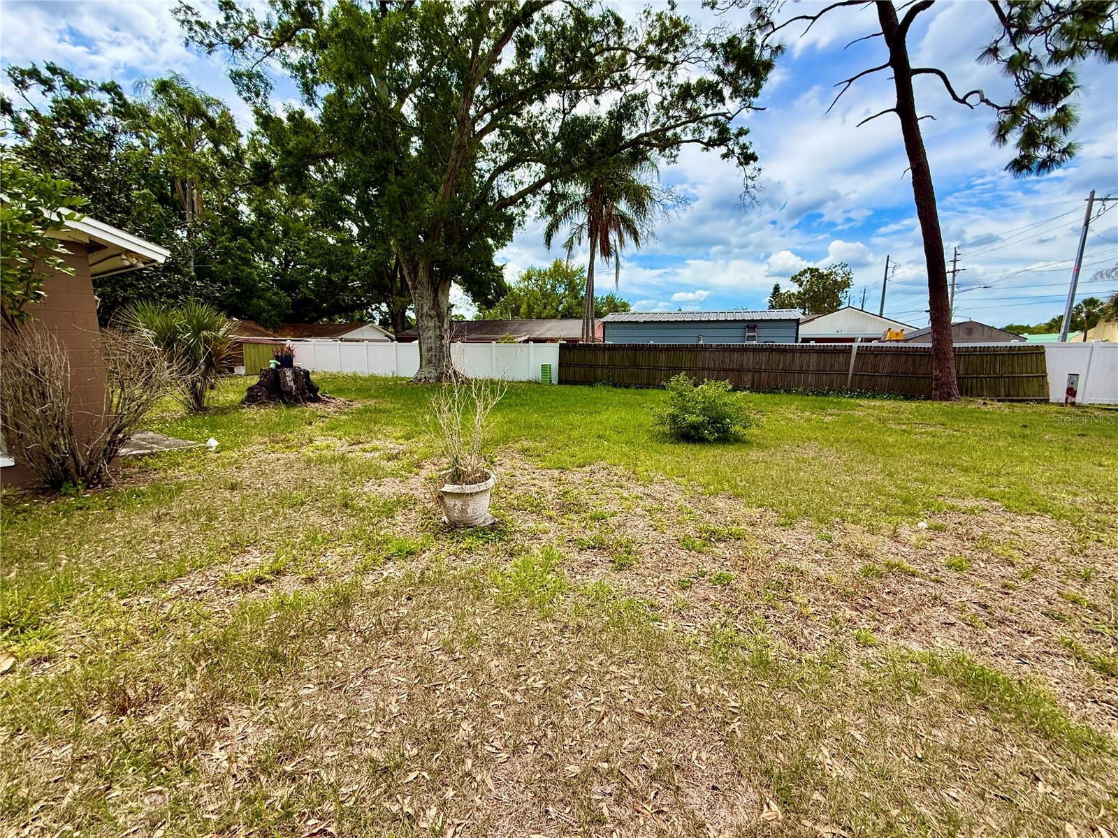 TWELVE OAKS VILLAGE UNIT 1 - Residential