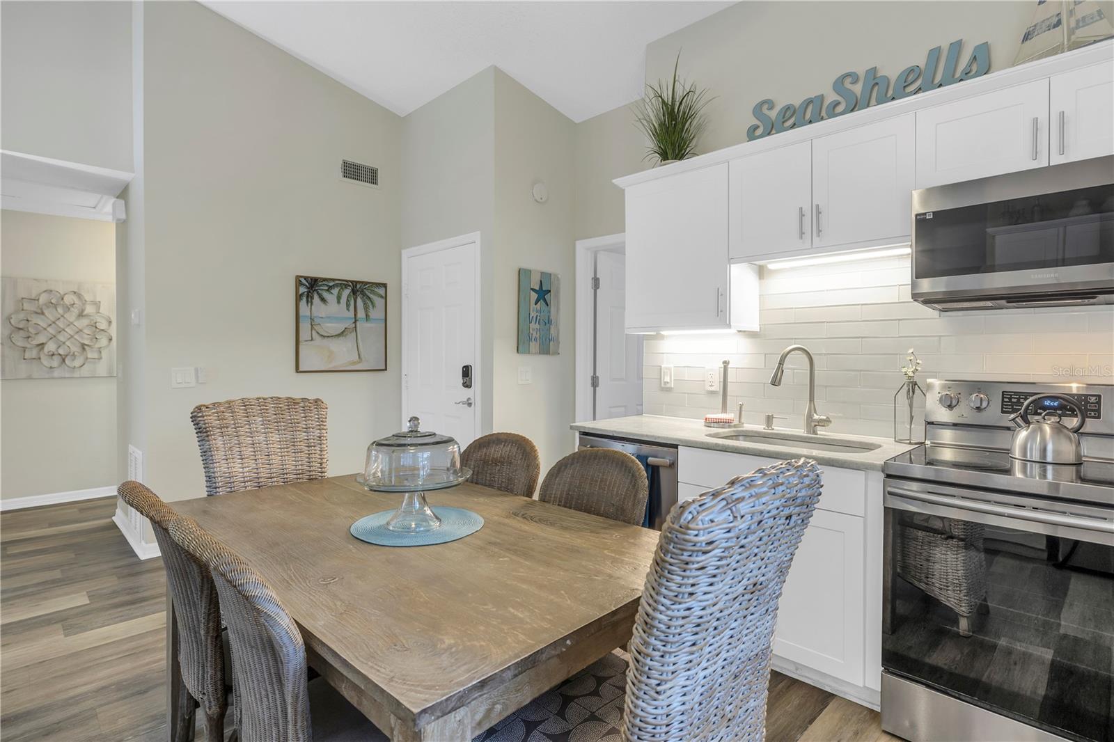 SARASOTA BEACH - Residential