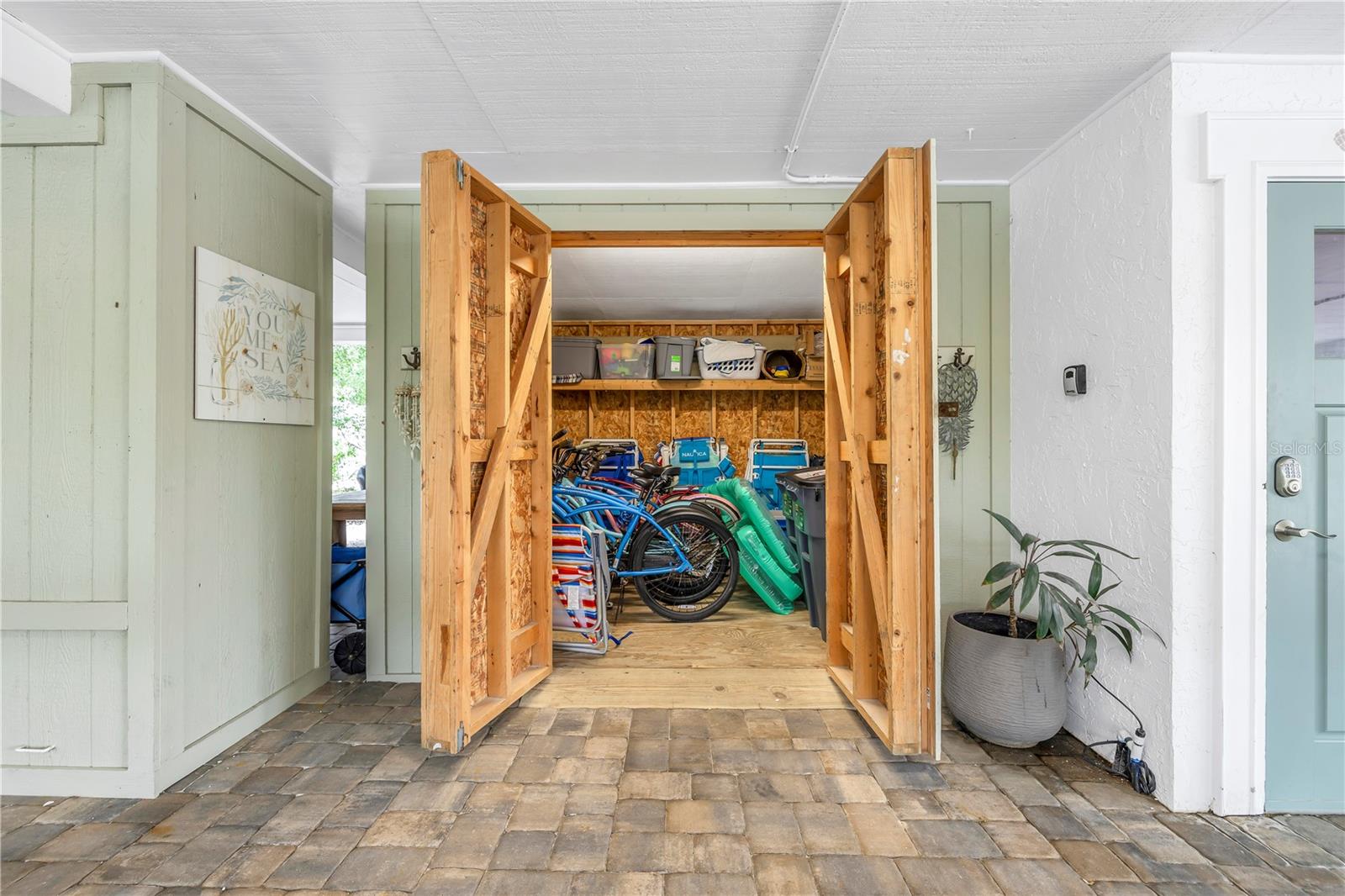 SARASOTA BEACH - Residential