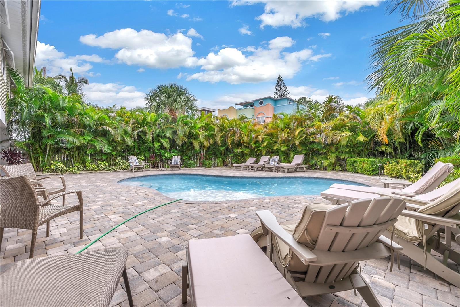 SARASOTA BEACH - Residential